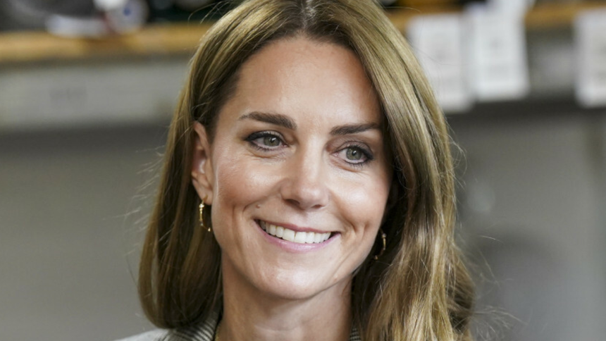 Kate Middleton pogodzi rodzinę królewską? Już wyciągnęła do nich rękę