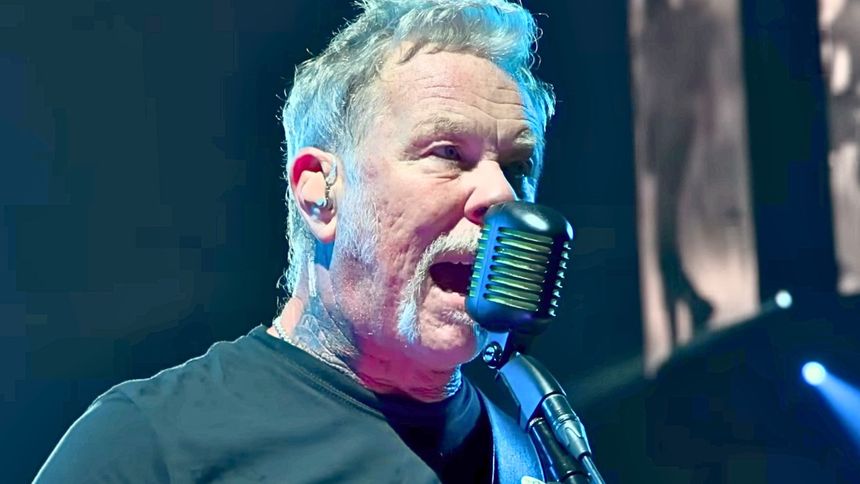 Metallica oddała hołd AC/DC