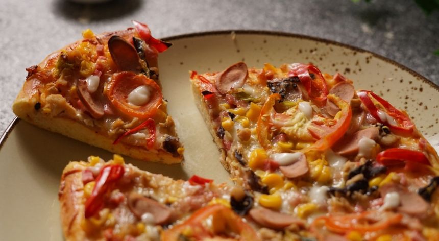 5 błędów, które popełniają Polacy przy robieniu pizzy