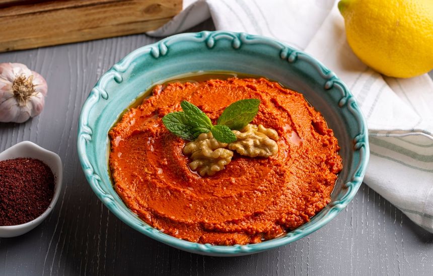 Muhammara, czyli pasta z pieczonej papryki. Przepis