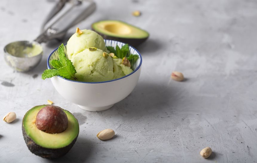 Lody pistacjowe na bazie awokado