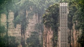 Winda Stu Smoków, Winda Bailong Chinach