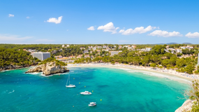 Minorka. Co warto zobaczyć? 8 najpiękniejszych miejsc na wyspie