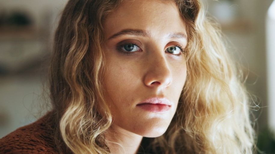 Imię Amelia ma niepokojące znaczenie. Nosi je 127107 kobiet w Polsce