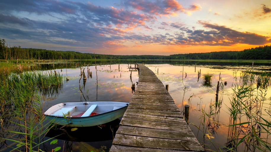 Gdzie na majówkę? AI wybrało