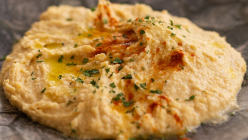 Hummus – zdrowy zamiennik masła. Poznaj jego właściwości i przepis