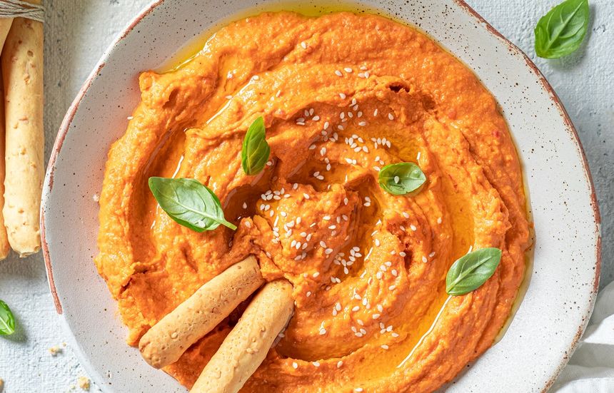 Przepis na hummus z pomidorami