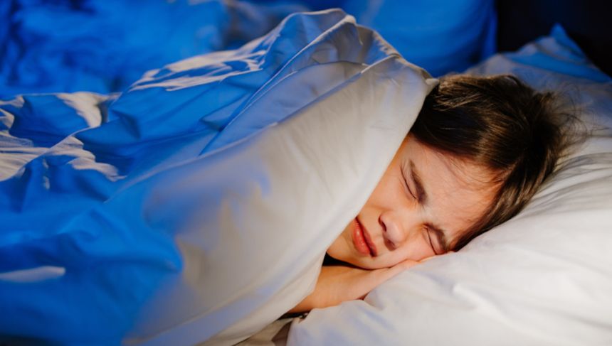 5 najpopularniejszych mitów o śnie. Rujnują twoje zdrowie