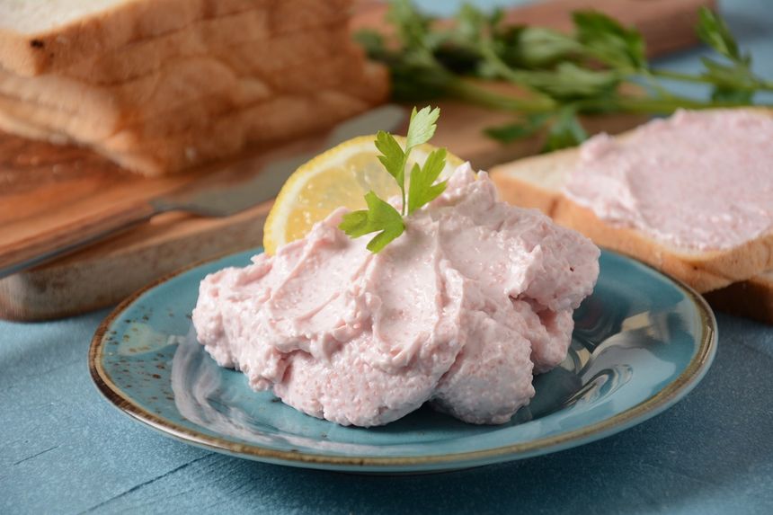 Fiskepudding: jak przygotować nietypowe norweskie danie?