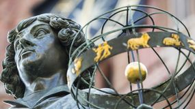 Quiz. Ile pamiętasz z lekcji historii? Połącz datę z wydarzeniem