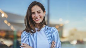 Jak być pewnym siebie? 5 sprawdzonych wskazówek od ekspertów