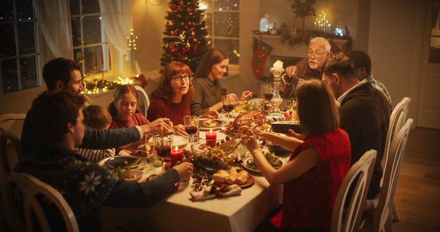 O czym nie rozmawiać podczas świąt?