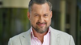 Marcin Prokop poleca 4 seriale. Czy znasz je wszystkie?