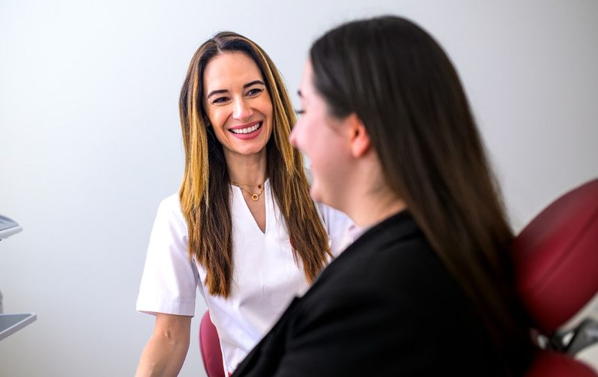 Dr Barbara Sobczak z pacjentką