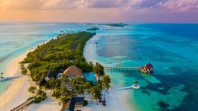 Malediwy, czyli wakacje w raju. Co warto wiedzieć przed podróżą?