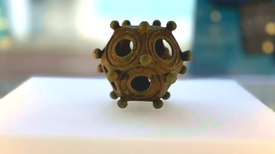 Odkryto tajemniczy dodekahedron w Anglii