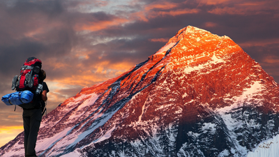Mount Everest i nowe wymogi dla wspinaczy