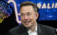 Elon Musk ogłasza: chip Neuralink w mózgu człowieka