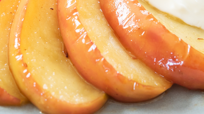 Jabłka przeczyszczą jelito grube