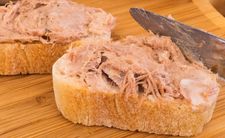 Pasztet, mięso, kanapki i zdrowie