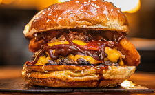 Zjadł burgera i umarł