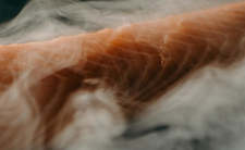 Łosoś hodowlany czy dziki? Czy łosoś jest zdrowy?