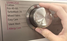 Ten program pralki zużywa znacznie więcej energii i wody