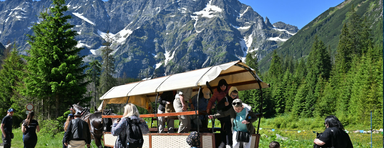 Morskie Oko, droga zamknięta