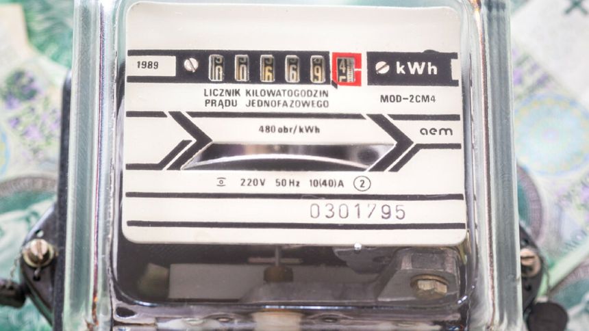 Jak oszczędzić na rachunkach za prąd?