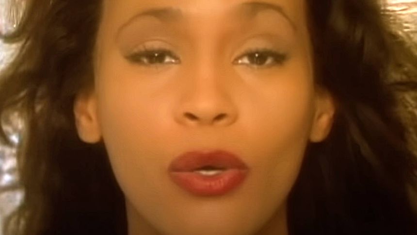 Historia piosenki "Run To You"