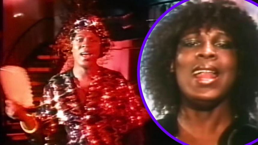 Sylvester i "You Make Me Feel (Mighty Real)"