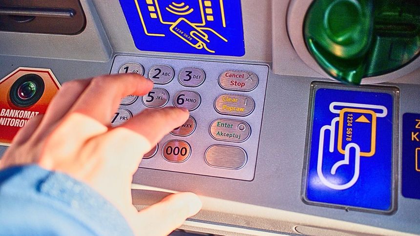 Co się stanie, gdy wpiszemy PIN od tyłu?