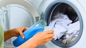 Tego nie wolno wkładać do pralki