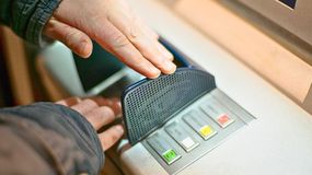 Zrobisz taki przelew, bank doniesie skarbówce