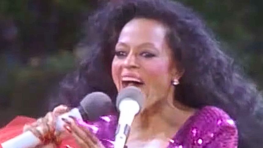 Hit lat 80. mógł wylądować w koszu