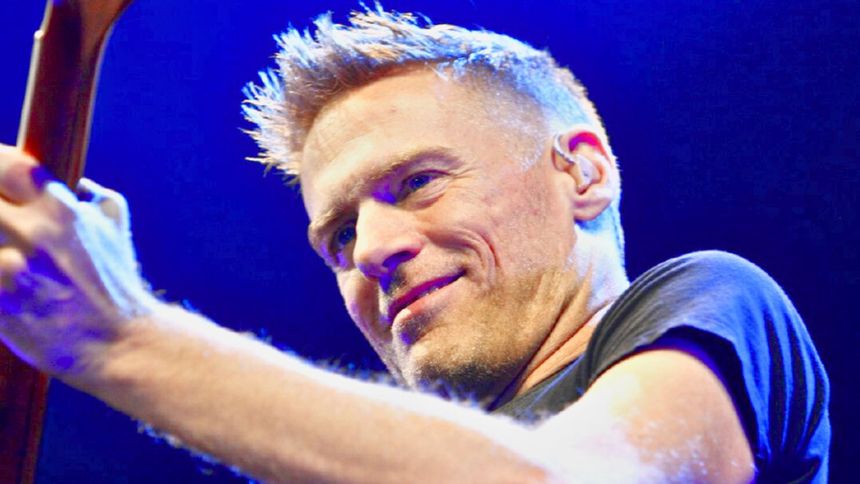 Bryan Adams nagrał hit lat 90.