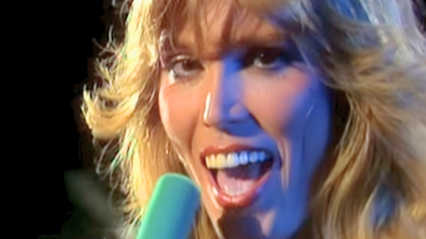 Amanda Lear to ikona lat 80.