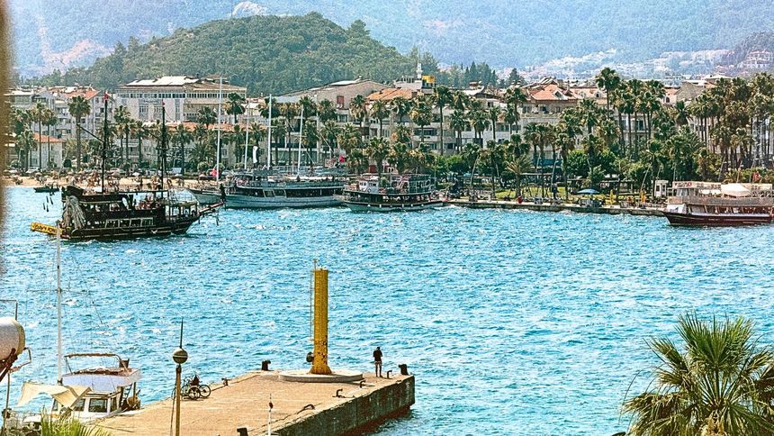 Kiedyś oblegany, dziś świeci pustkami