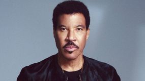 Lionel Richie ogłosił trasę „Say Hello To The Hits”