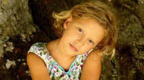 To imię jest rzadsze niż może się wydawać. Nosi je mniej niż 100 osób