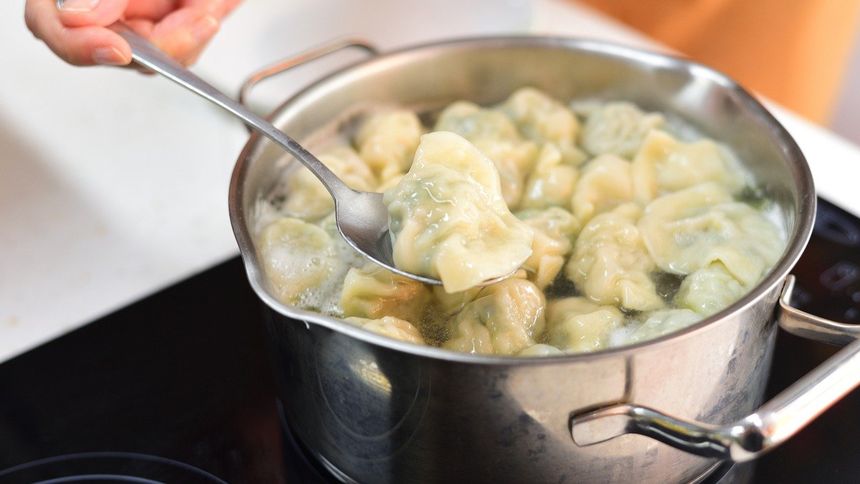 Tak poprawnie zamrozisz pierogi