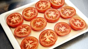 Tak najlepiej jeść pomidory