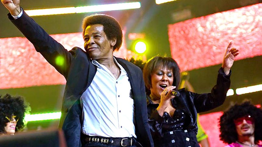 Historia piosenki "Hands Up"