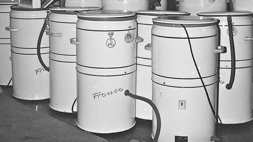 Frania jest prawdziwym reliktem PRL.