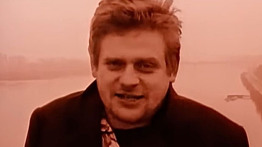 To przełomowa płyta w historii zespołu, jak i całej polskiej muzyki.