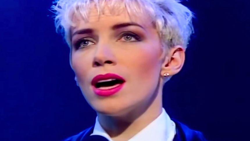 Historia przeboju "Miracle of Love"