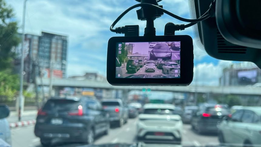 Taka kara grozi kierowcom z kamerami w autach