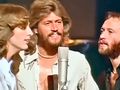 Bee Gees nagrali charytatywny hit lat 70.