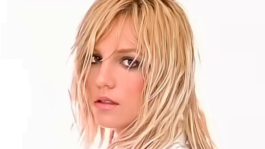 Tym hitem lat 2000. Britney Spears podbiła listy przebojów