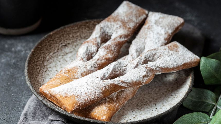 Przepis na faworki z lat 80.